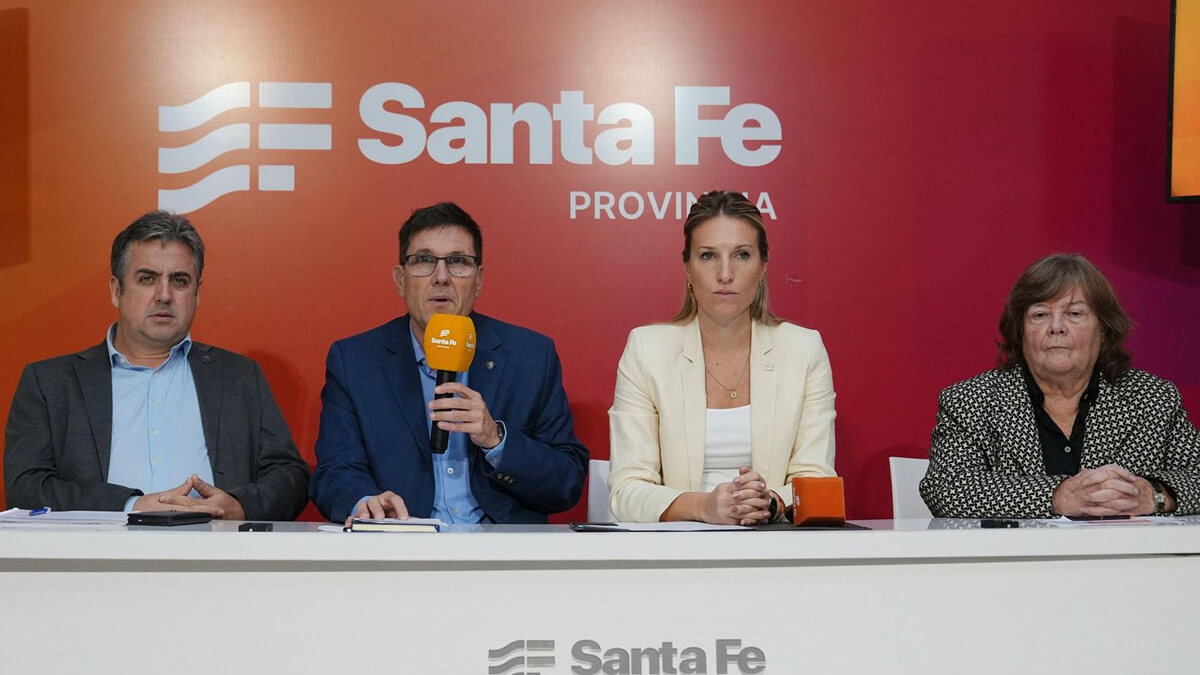 José Goity ministro de Educación de Santa Fe habla sobre prevención de amenazas en escuelas