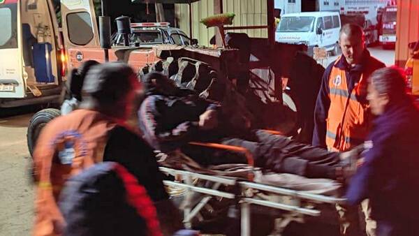 rescate paciente aislado por anegamientos en Villa Minetti