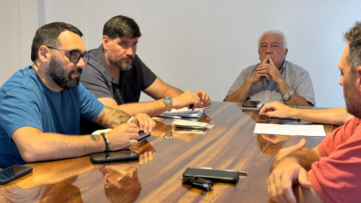 reunion autoridades productores vera emergencia hidrica santa fe