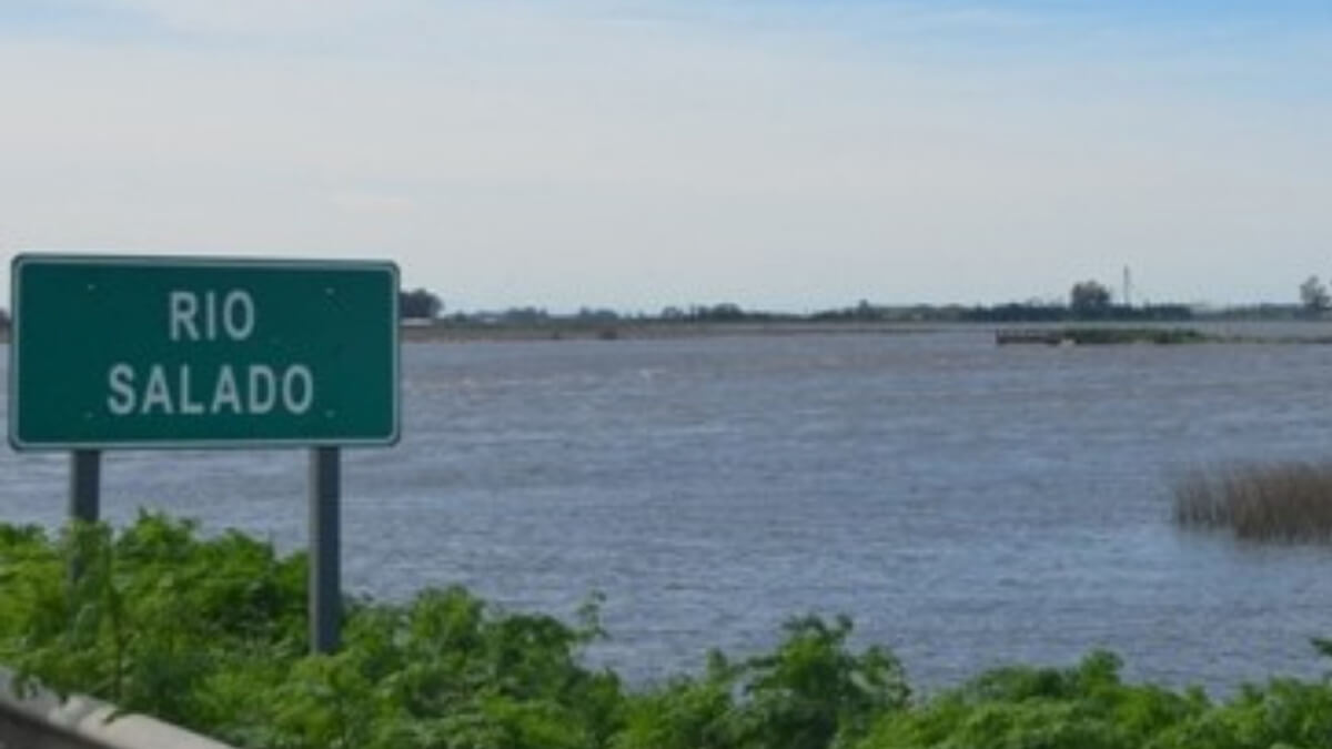 río salado crecida monitoreo cartel ruta santa fe nivel del agua