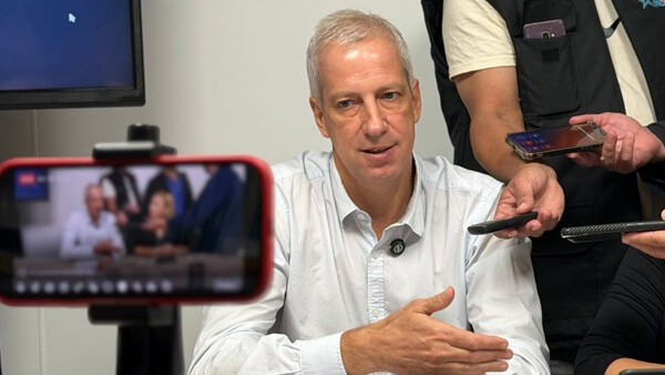 Dionisio Scarpin conferencia lanzamiento HackIA el Bullying concurso inteligencia artificial escuelas Santa Fe