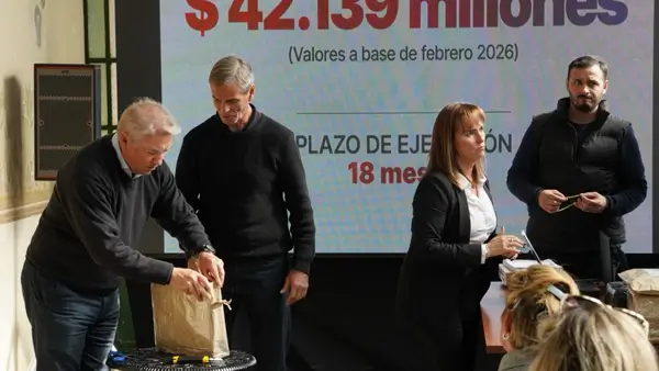 Apertura de sobres para la repavimentación de la Ruta Provincial 1