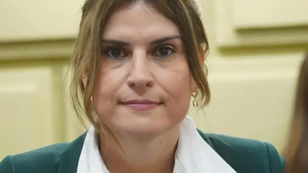 Charo Mancini solicitó nuevos cargos para la Escuela Secundaria 699 de Villa Ocampo