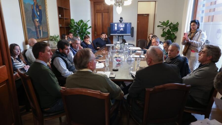 Legisladores santafesinos analizaron iniciativas para mejorar caminos rurales