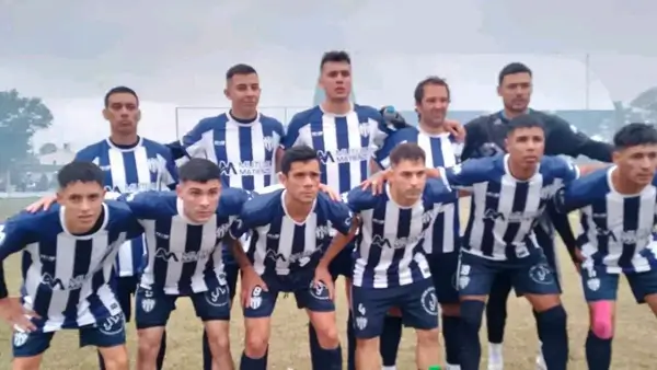 Equipo de Matienzo que ganó en el clásico ante Romang FC
