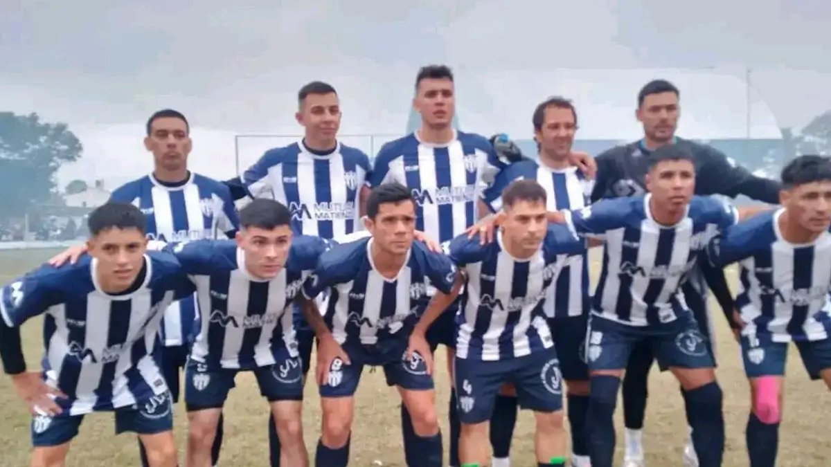 Equipo de Matienzo que ganó en el clásico ante Romang FC