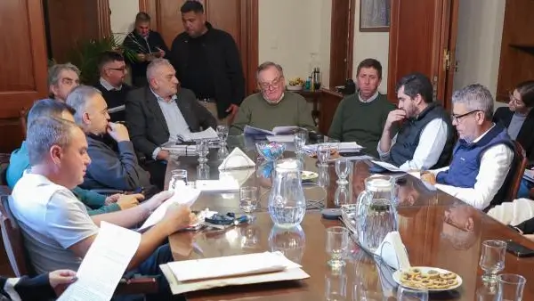 Charo Mancini solicitó nuevos cargos para la Escuela Secundaria 699 de Villa Ocampo
