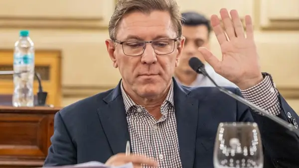 Rodrigo Borla durante una sesión en el Senado de Santa Fe