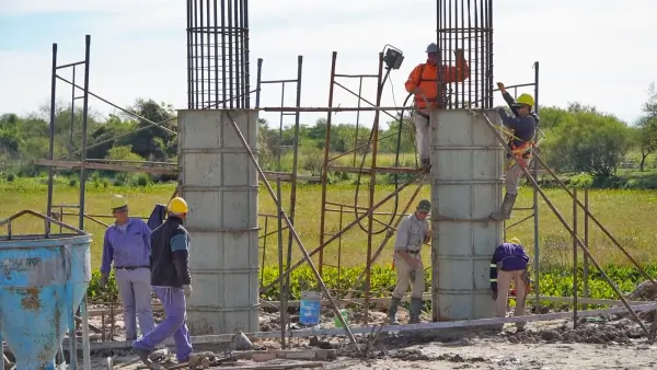 Avance de las obras de nuevos puentes que integrarán el corredor vial hacia Puerto Ocampo.