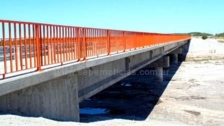 La Ruta Provincial Nº 36 totalmente pavimentada en su paso por Colonia Sager, entre Vera y Romang, en el norte de la provincia de Santa Fe.