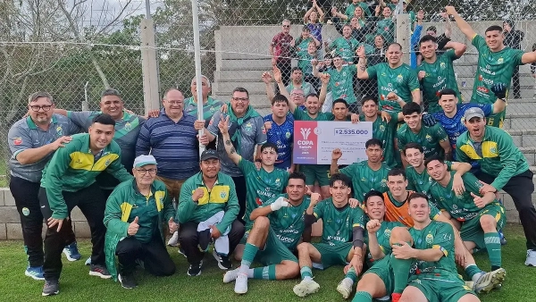 Autoridades presentan el Concurso de Pesca Variada organizado por el Club Náutico Romang