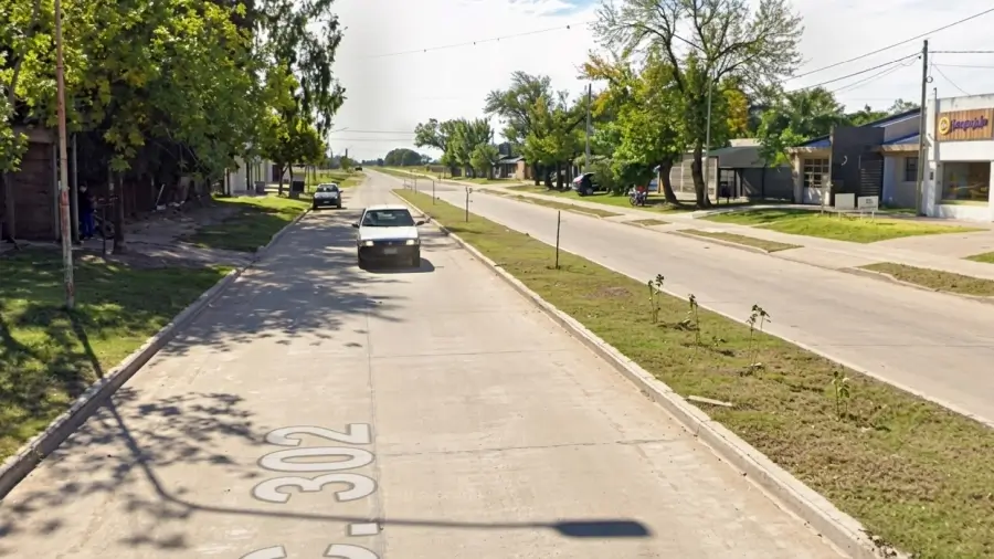 Bulevar 302 de Avellaneda con el tramo pavimentado actualmente, obra de infraestructura que será ampliada con un nuevo sector impulsado por la Municipalidad y el Gobierno de Santa Fe.