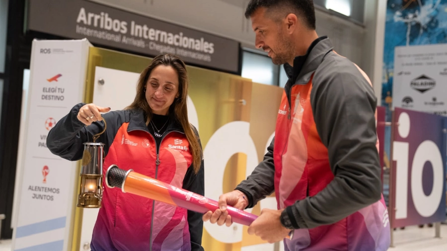 Llegada de la Antorcha Suramericana a Rosario desde Bolivia