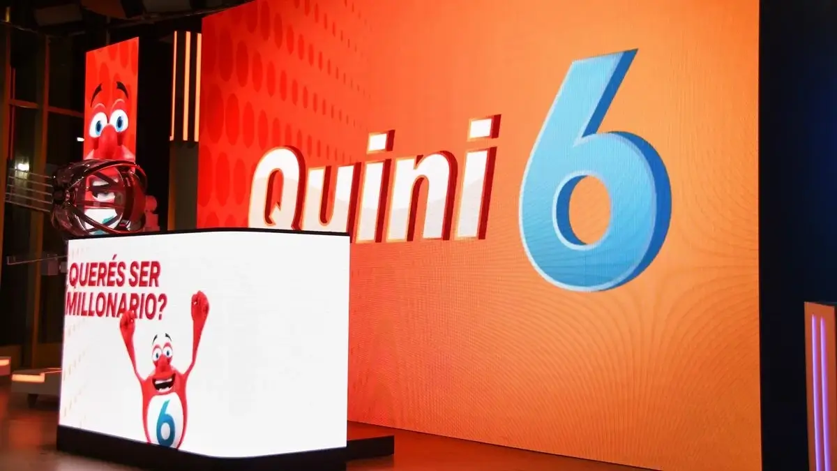 Sala donde se realiza el sorteo oficial del Quini 6 con los bolilleros utilizados para extraer los números ganadores.