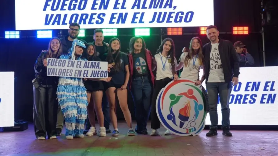 Presentación del logo y lema de la Estudiantina Avellaneda 2026