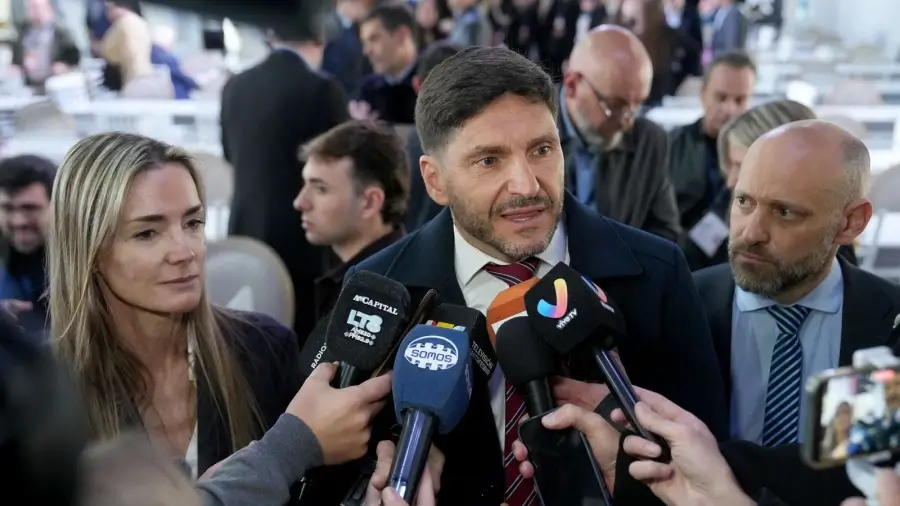 Maximiliano Pullaro durante las declaraciones de cierre del Santa Fe Business Forum