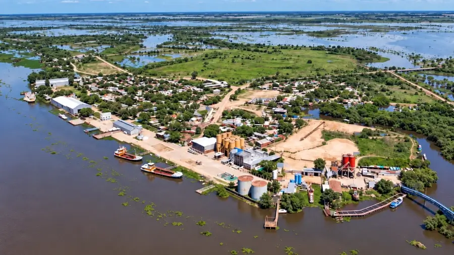 ista aérea de Puerto Reconquista durante la crecida del río Paraná en octubre de 2026