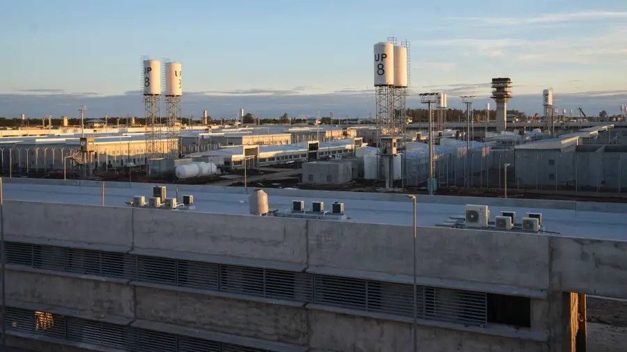 Vista de la nueva cárcel de alto perfil criminal que construye Santa Fe en Piñero