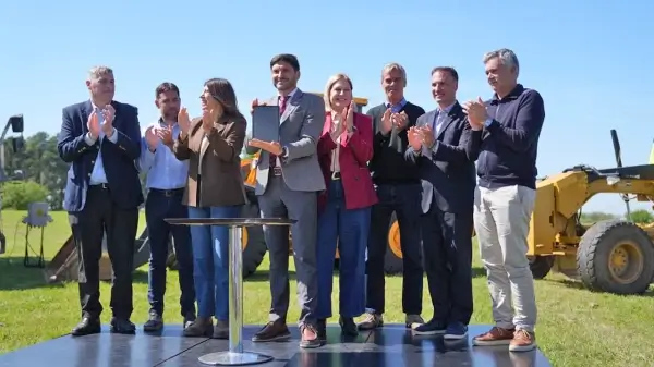Maximiliano Pullaro durante el acto de inicio de la segunda etapa del tercer carril de la autopista Rosario-Santa Fe