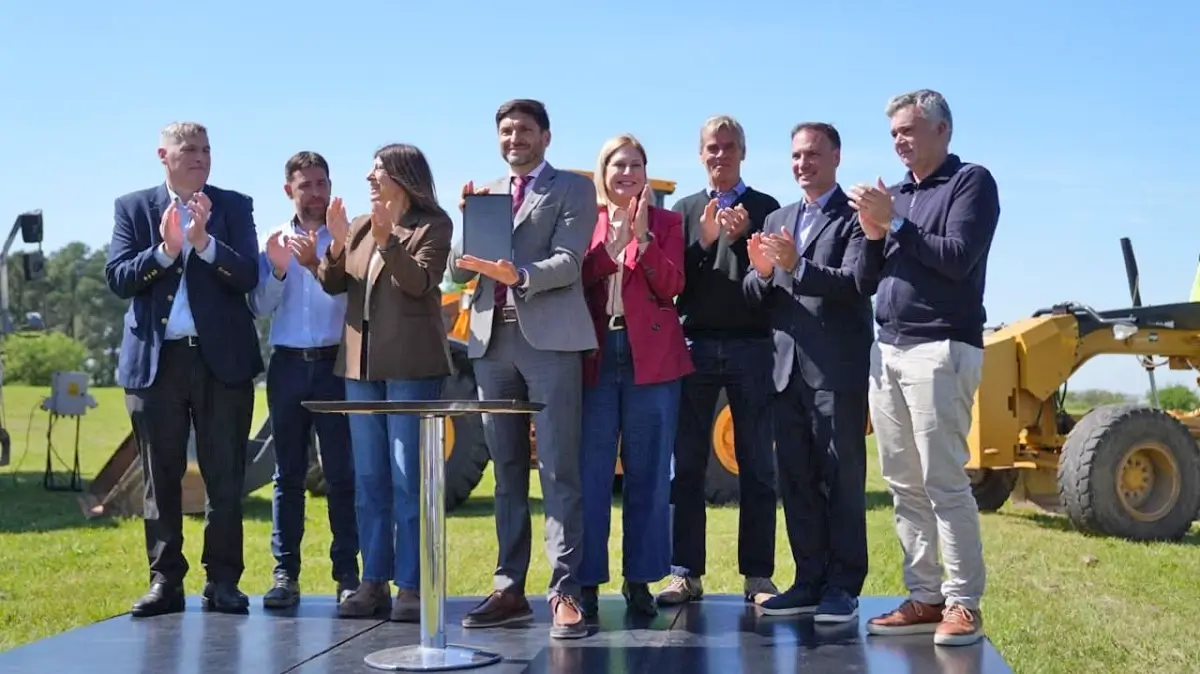 Maximiliano Pullaro durante el acto de inicio de la segunda etapa del tercer carril de la autopista Rosario-Santa Fe