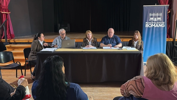 Sergio Ramseyer encabezó la reunión del Fondo de Financiamiento Educativo con directivos de escuelas públicas de Romang.